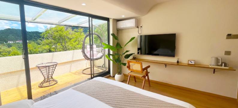 白月光·Meet the mountain·观山景度假民宿(天堂寨风景区店)图片