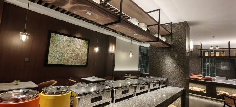 本溪红玺湖绿地游邑酒店图片