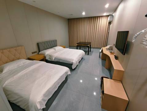 栖迟民宿(雨润批发市场店)