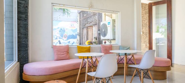 乐佳乐吉镇屋塞米亚克酒店 由拉瓦纳提供(Lega Legi Town House Seminyak by The Lavana)图片