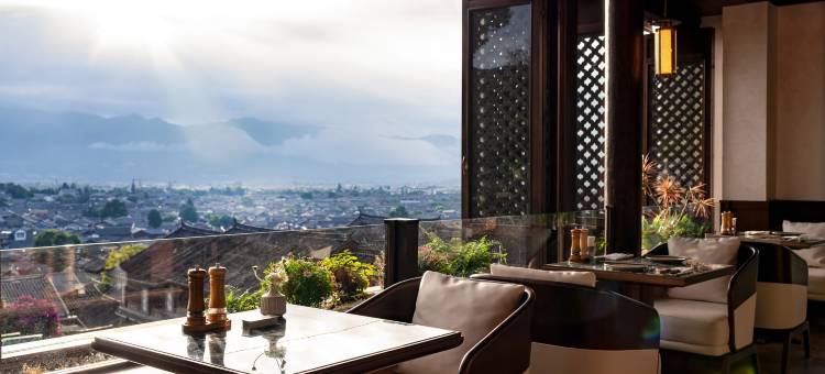 GRANDJOLI大美华宿·雲半山观景度假酒店(丽江古城狮子山店)图片