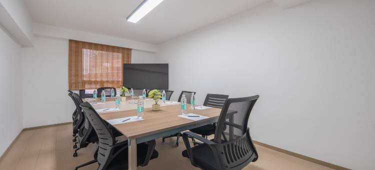 悦森·禧致酒店(城市中心广场老达一中店)图片