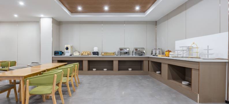 艾扉酒店(天津滨海高铁站宝龙广场店)图片