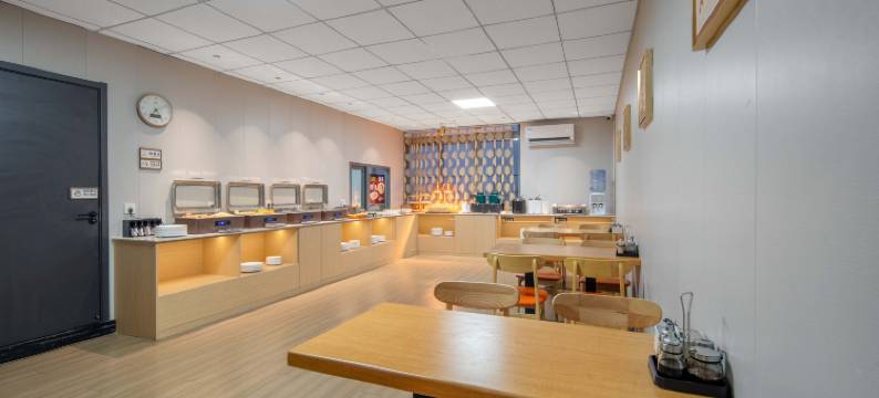 易岚酒店(高碑店火车站店)图片