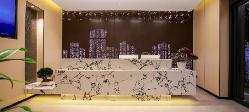 天润智享酒店(大理高铁站洱海公园店)图片