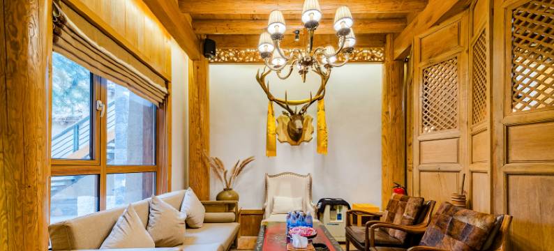 花筑奢·噶丹庄园酒店(独克宗古城店)图片