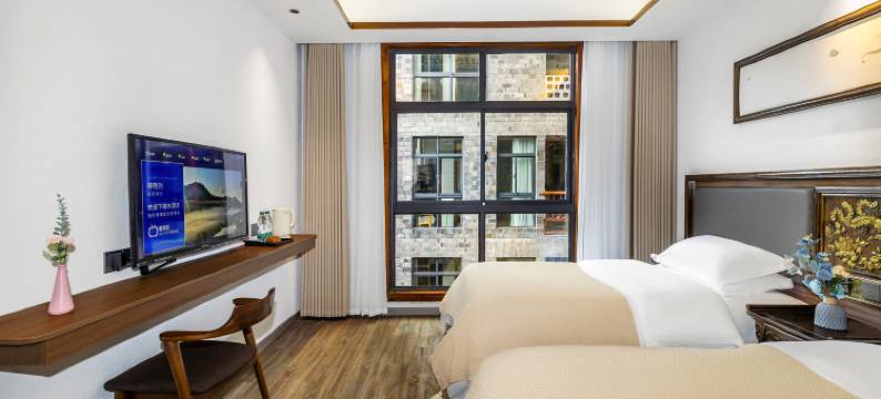 景宿梦澜·闲庭里｜Scenic静隅庭院｜野奢秘境民宿(凤凰古城店)图片