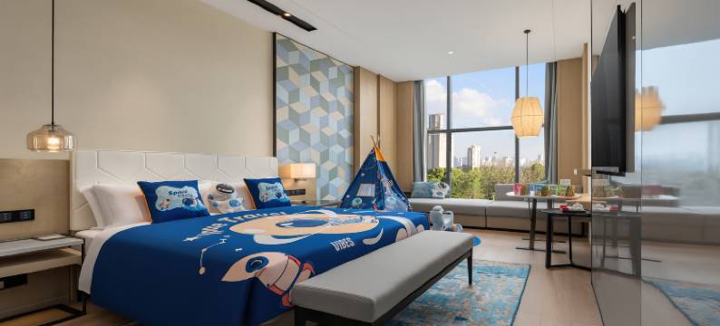 畅洋湿地公园酒店(襄阳汉江卧龙大桥店)图片