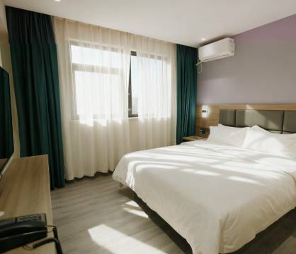 雅斯特美途酒店(河池都安县政府店)