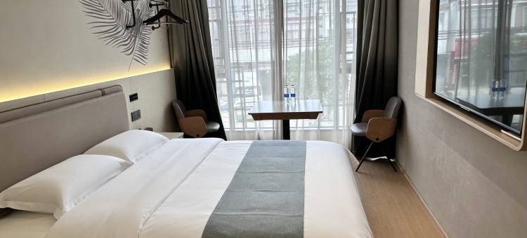 如家UP华驿智旅酒店(连云港灌云四队镇核电生活区店)图片
