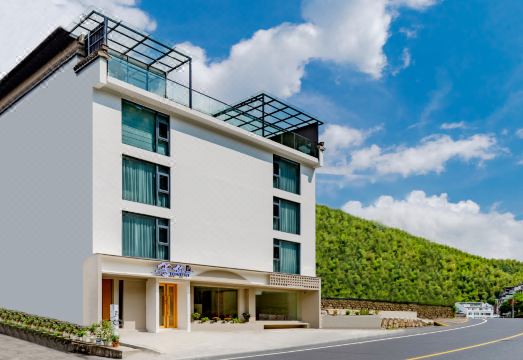 等你民宿（黄山汤口换乘中心店）外景图