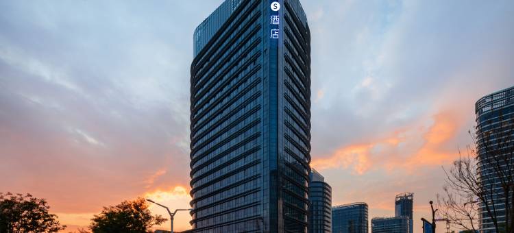 济南CBD山东港口大厦亚朵S酒店图片