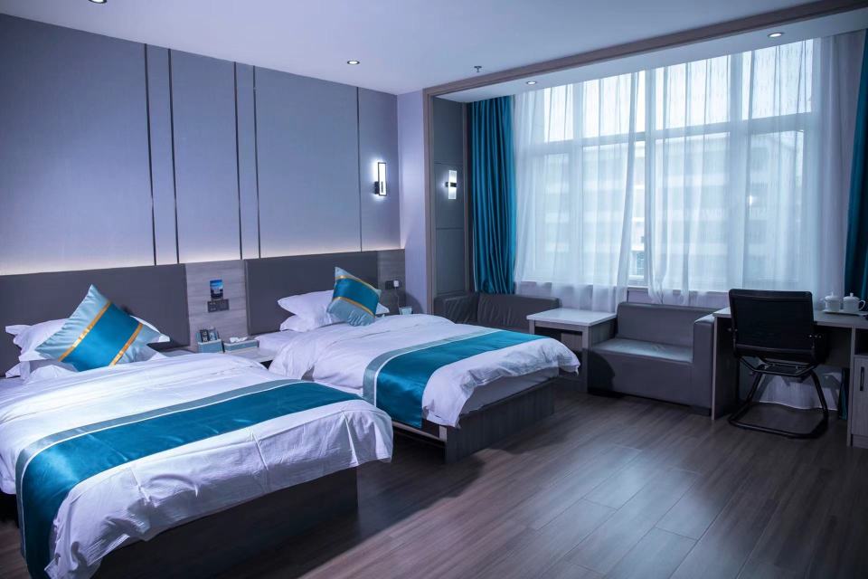 Qilian Yuming Mansion Over view