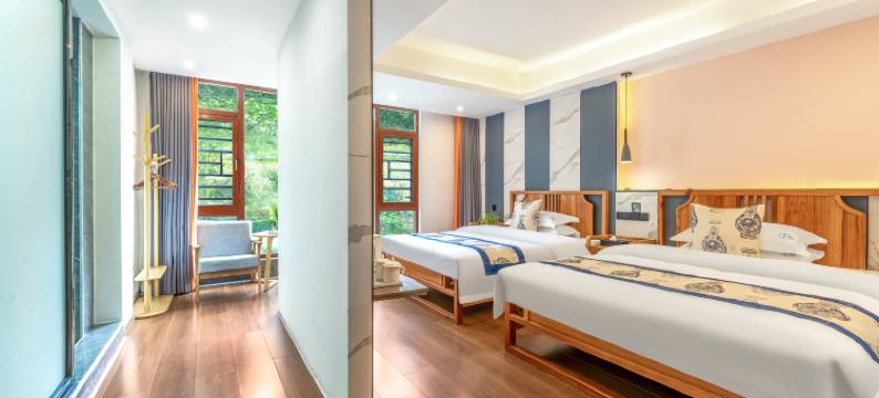 梵净山倚山雅阁民宿(景区东门店)图片