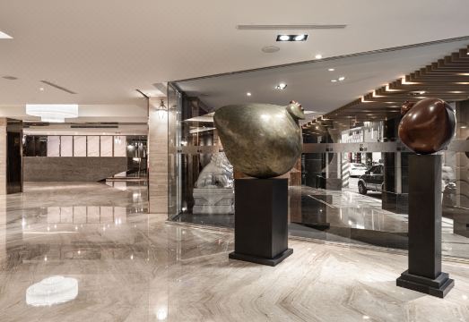 Hotel Yoshi Hotel Overview