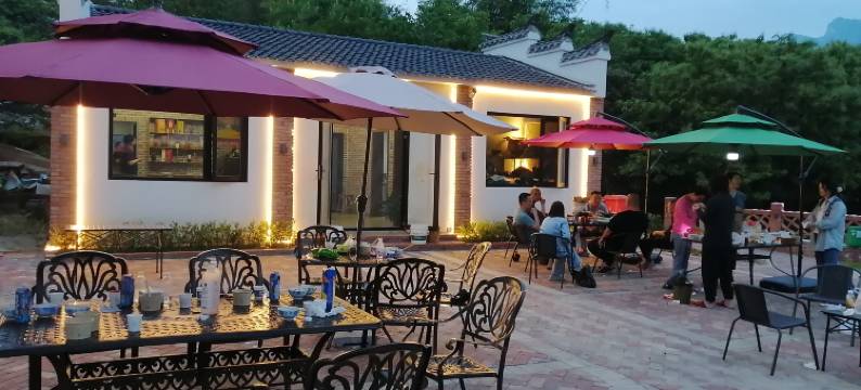 宜昌悠然江景客栈(三峡大坝店)图片