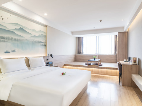 途派雅连锁酒店(岳阳华容城市广场店)