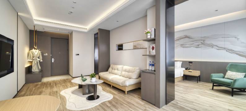 安吉国际假日酒店(九州昌硕广场店)图片