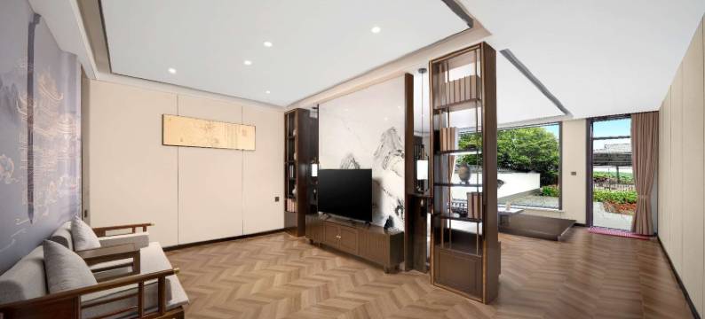 镜泊湖纳山纳水酒店图片