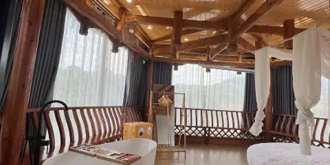 芙蓉鎮且慢悅舍(荷花池店)