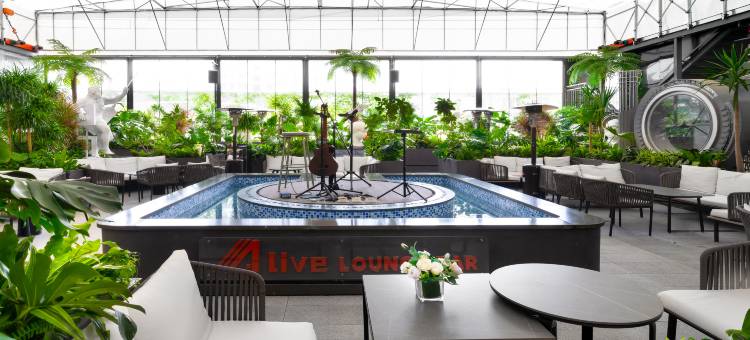 贵阳万国艺术酒店(甲秀楼大十字广场店)图片