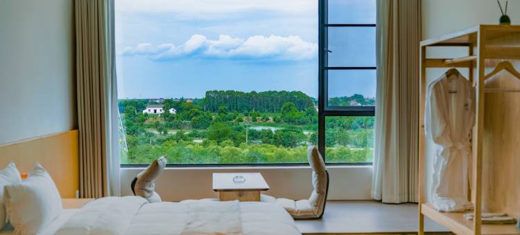 鸠兹湾度假村图片