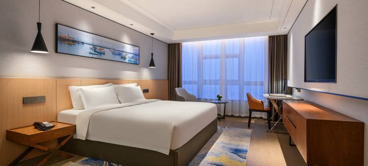 青岛中心五四广场美仑酒店图片