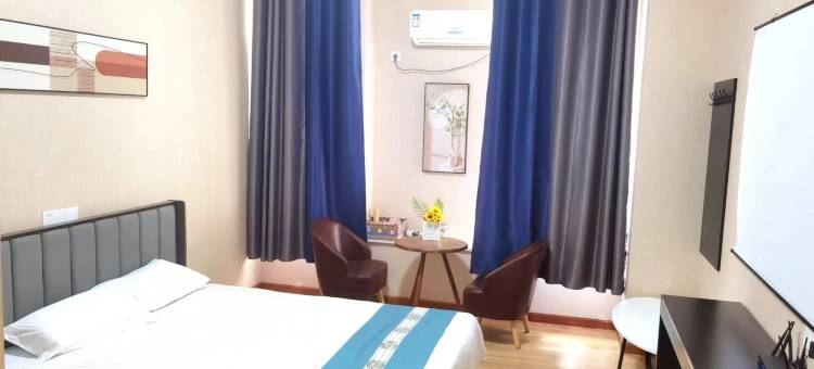 花语湖畔民宿(莫奈花园店)图片