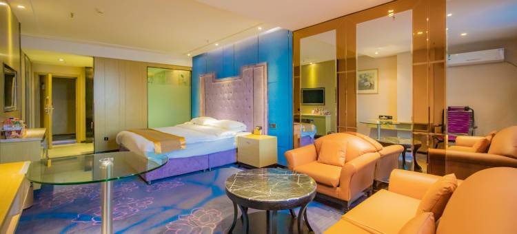 和静县爱派酒店(县人民医院店)图片