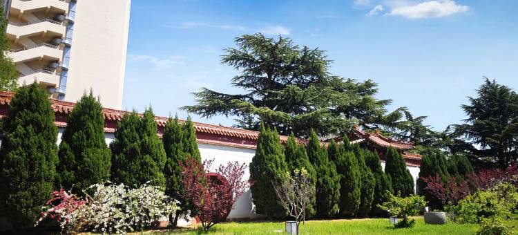 烟台毓璜顶宾馆(烟台火车站万达广场店)图片