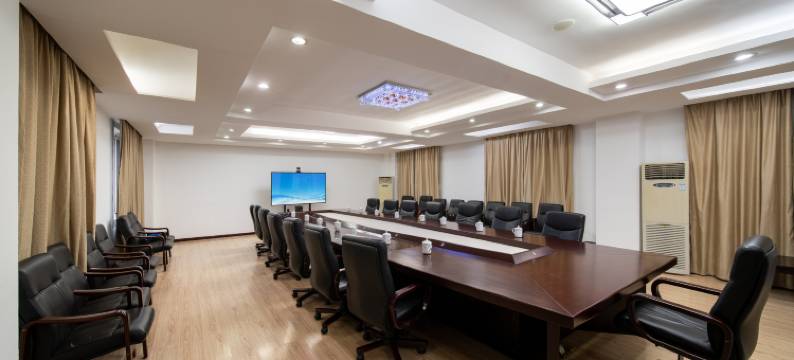 庐山全国人大休养所图片