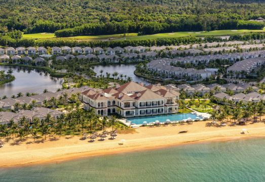 Melia Vinpearl Phu QuocHotel Overview