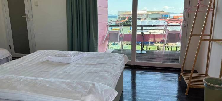 阳光假期(Sunny Holiday)图片