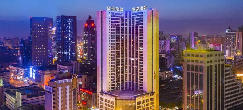 玺悦·冠御高空酒店(成都春熙路文殊院店)图片