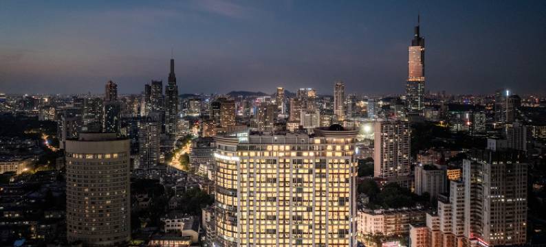 南京苏宁环球套房饭店(五台山地铁站店)图片