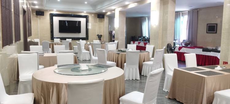 青藤艺宿酒店(嵊州中国越剧艺术城吾悦广场店)图片