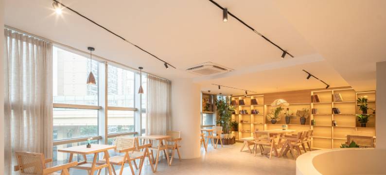 和光青年(上海光大会展中心漕宝路地铁站店)图片