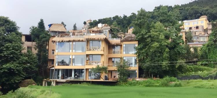 元阳梯田上精品民宿(多依树店)图片