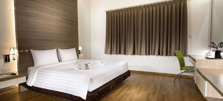 克拉巴加丁威兹高级酒店(Whiz Prime Hotel Kelapa Gading)图片