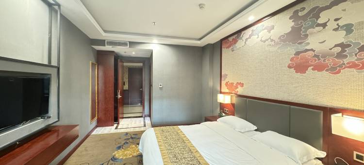 康平卧龙湖假日酒店图片