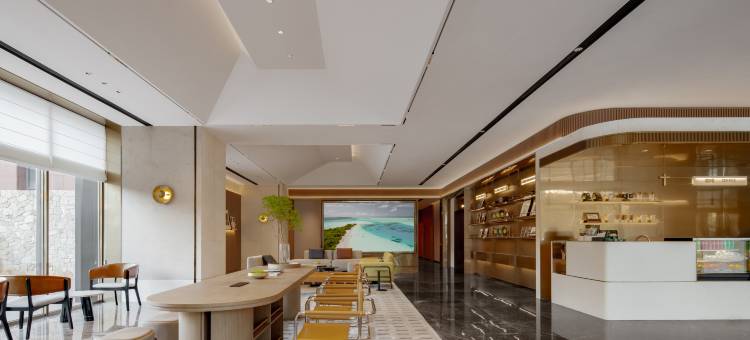 金皇冠柏曼酒店(北海旗舰店)图片