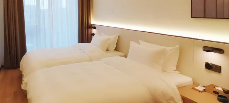 柏思酒店(成都红高路地铁站店)图片