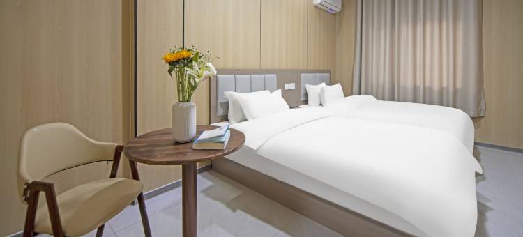 月畔云景商务酒店图片