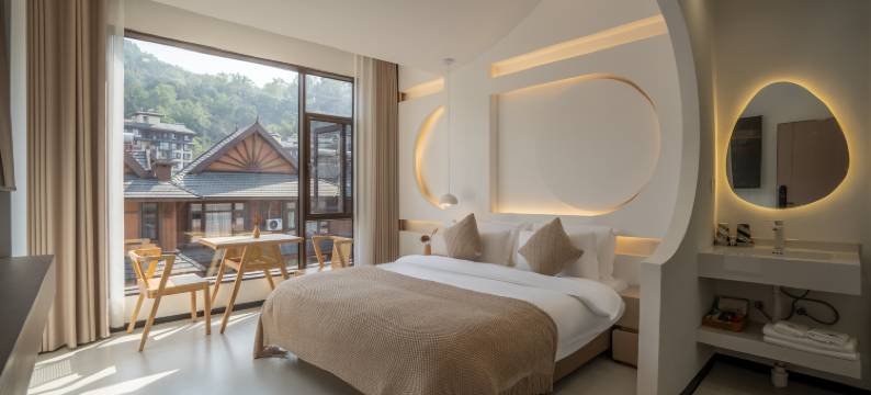 庭野·云牧Holiday Villa｜花园观景美宿(芒市傣族古镇店)图片