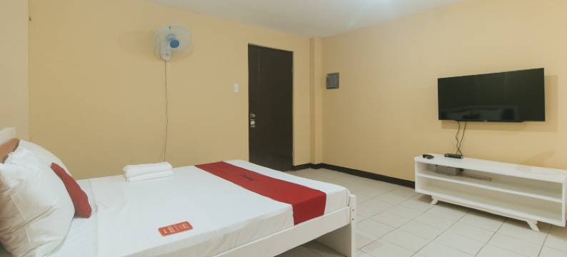 红门酒店@ MUBG公寓式酒店-近巴克拉兰教堂(RedDoorz @ MUBG Apartelle near Baclaran Church)图片