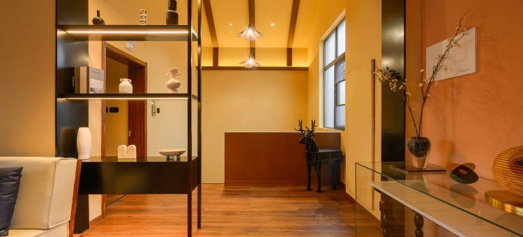 清江湾·三峡长颈鹿乐园酒店图片