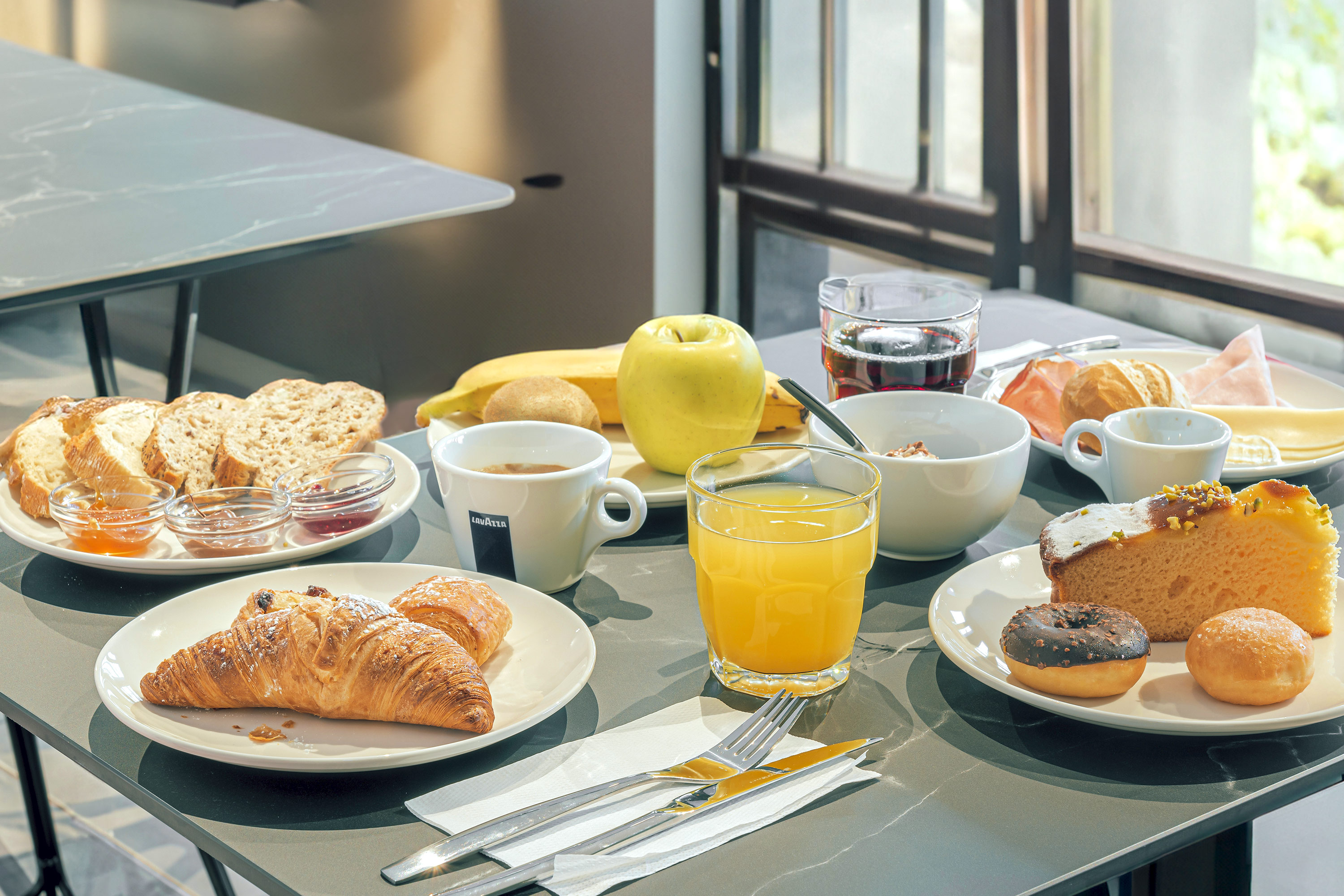 B&B Hotels Park Hotel Suisse Santa Margherita LigureOver view