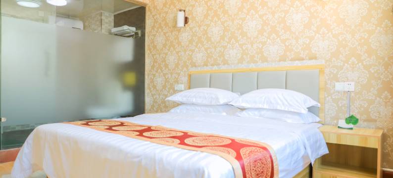 迁安家中家快捷酒店(东安悦购城店)图片