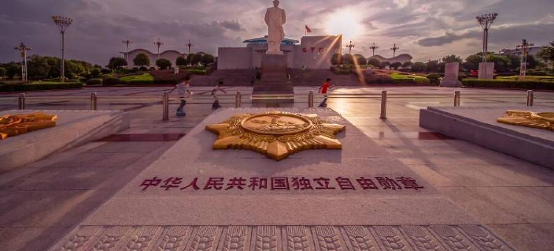 麓舍Climb·轻奢酒店(茨坪风景区井冈山革命博物馆店)图片