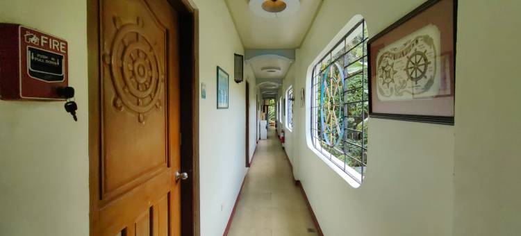 爸爸的湾景酒店(Dads Bayview Pension)图片